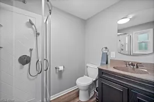 6419 Hollywood Dr, Parma, OH 44129 - Photo 30