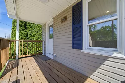 241 King Street, Fairport Harbor, OH 44077 - Photo 4