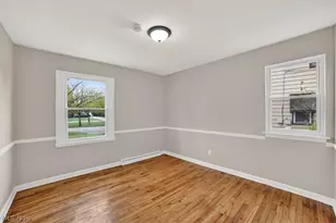 681 E 258th St, Euclid, OH 44132 - Photo 14