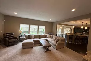 10363 Redbud Dr, Aurora, OH 44202 - Photo 2