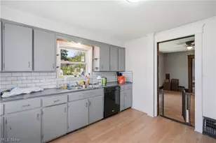 1111 East Ave, Akron, OH 44307 - Photo 12