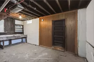 1111 East Ave, Akron, OH 44307 - Photo 28