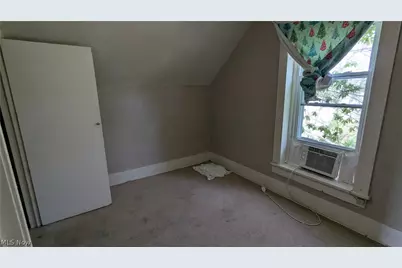 273 S Adams Street, Mansfield, OH 44902 - Photo 24