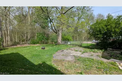 380 Emerald Avenue, Mansfield, OH 44907 - Photo 4