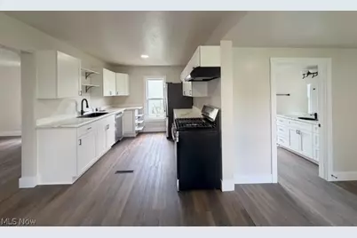 404 5th Street NW, New Philadelphia, OH 44663 - Photo 6