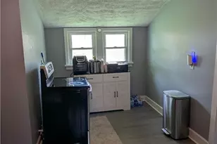 320 Indiana Ave, Mansfield, OH 44905 - Photo 8