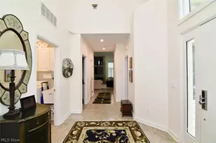 22 Waterford Ln, Beachwood, OH 44122 - Photo 4