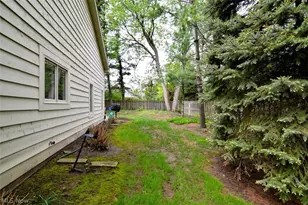 22 Waterford Ln, Beachwood, OH 44122 - Photo 36