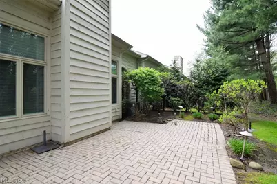 22 Waterford Lane, Beachwood, OH 44122 - Photo 38