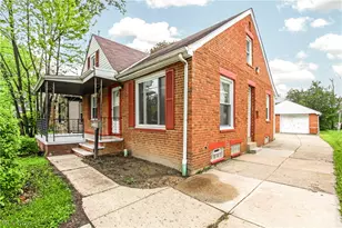 9304 Plymouth Ave, Garfield Heights, OH 44125 - Photo 2