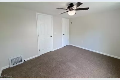 2193 E High Avenue, New Philadelphia, OH 44663 - Photo 20