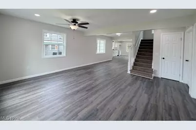 2193 E High Avenue, New Philadelphia, OH 44663 - Photo 4