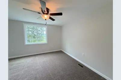 2193 E High Avenue, New Philadelphia, OH 44663 - Photo 16