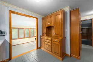 22870 Laramie Dr, Rocky River, OH 44116 - Photo 16