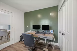 24042 Greenlawn Ave, Beachwood, OH 44122 - Photo 20