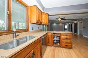 5841 Sharon Dr, Boardman, OH 44512 - Photo 12