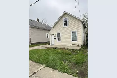4572 Niessen Court, Loveland, OH 44109 - Photo 2