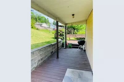 1121 N 7th Street, Martins Ferry, OH 43935 - Photo 18