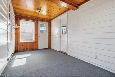 2953 Gibbs Avenue NE, Canton, OH 44714 - Photo 12