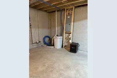 3225 Brentwood Drive, Akron, OH 44312 - Photo 20
