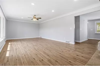 11351 Wilhurst Avenue NE, Hartville, OH 44632 - Photo 12