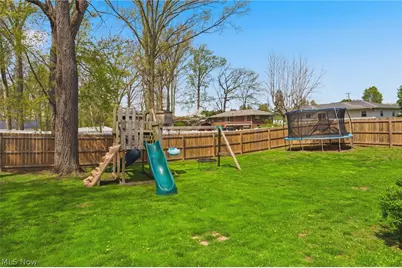 11351 Wilhurst Avenue NE, Hartville, OH 44632 - Photo 4