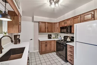 2822 Joseph Parkway, Brunswick, OH 44212 - Photo 20