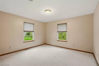 859 Kings Cross Drive, Wadsworth, OH 44281 - Photo 28