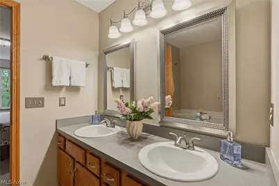 859 Kings Cross Drive, Wadsworth, OH 44281 - Photo 22