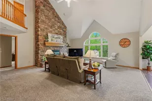 859 Kings Cross Dr, Wadsworth, OH 44281 - Photo 10