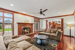 6291 Maypine Farm Blvd, Highland Heights, OH 44143 - Photo 6
