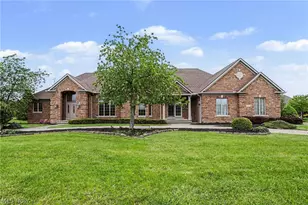 6291 Maypine Farm Blvd, Highland Heights, OH 44143 - Photo 2