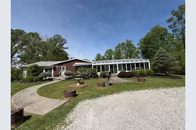 183 Varner Road, Walker, WV 26180 - Photo 2
