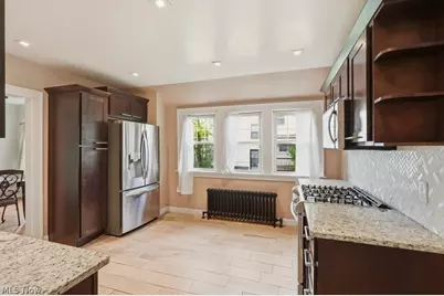 3871 Mayfield Road, Cleveland Heights, OH 44121 - Photo 8