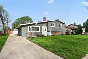 1178 Golden Gate Blvd, Mayfield Heights, OH 44124 - Photo 2