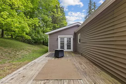 54321 Colerain Pike, Martins Ferry, OH 43935 - Photo 18