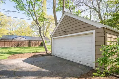 231 Birdwood Road, Akron, OH 44313 - Photo 34