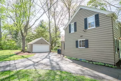 231 Birdwood Road, Akron, OH 44313 - Photo 36