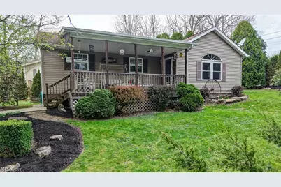 2041 Thrasher Road SW, Carrollton, OH 44615 - Photo 1