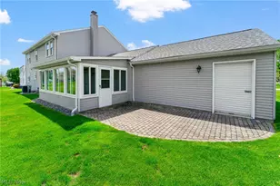 6163 Westington Dr, Canfield, OH 44406 - Photo 2