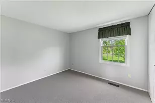 6163 Westington Dr, Canfield, OH 44406 - Photo 26