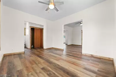 215 E Pennsylvania Avenue, Sebring, OH 44672 - Photo 10