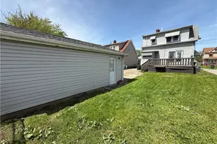 9612 Park Heights Ave, Garfield Heights, OH 44125 - Photo 36