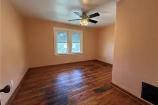 9612 Park Heights Ave, Garfield Heights, OH 44125 - Photo 18