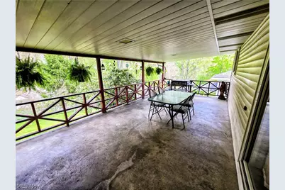 108 Theresa Drive, Weirton, WV 26062 - Photo 10
