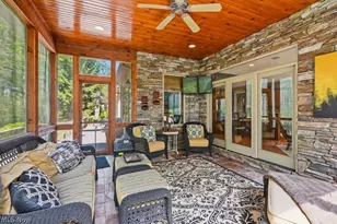 7312 Stockwood Dr, Solon, OH 44139 - Photo 20
