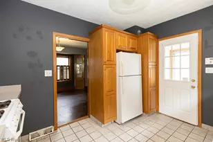 144 Cornell Ave, Elyria, OH 44035 - Photo 22