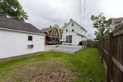 144 Cornell Avenue, Elyria, OH 44035 - Photo 8