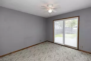 144 Cornell Ave, Elyria, OH 44035 - Photo 26