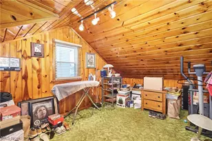 942 Bellflower Ave SW, Canton, OH 44710 - Photo 10